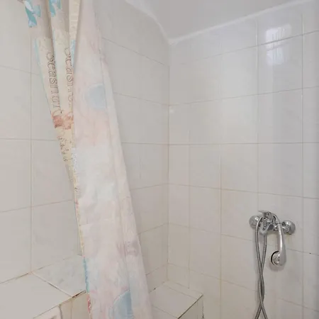 Politis Batsi Guest house Andros Town