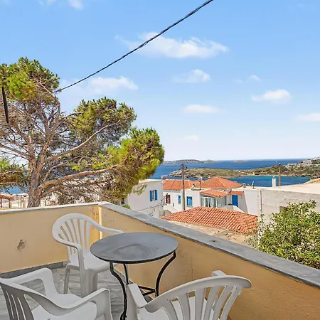 Politis Batsi Guest house