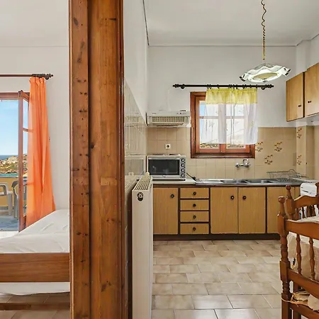 Politis Batsi Guest house Andros Town
